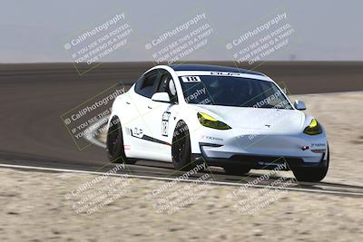 media/Nov-08-2025-Speed Ventures (Sat) [[1c7a6332f5]]/TC A/Session 2 (Turn 2)/